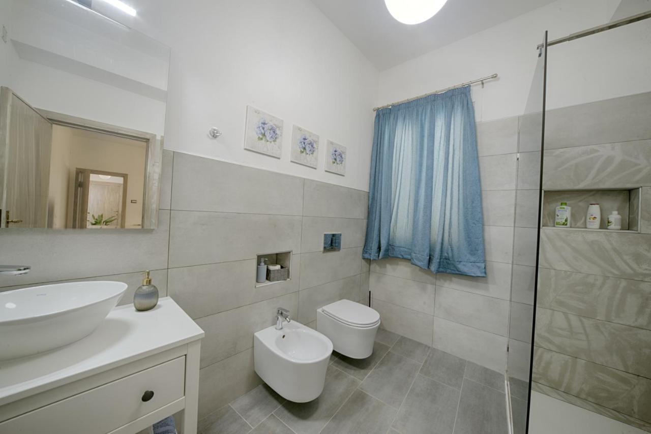 Cozy Guest House Downtown 奧爾比亞 外观 照片